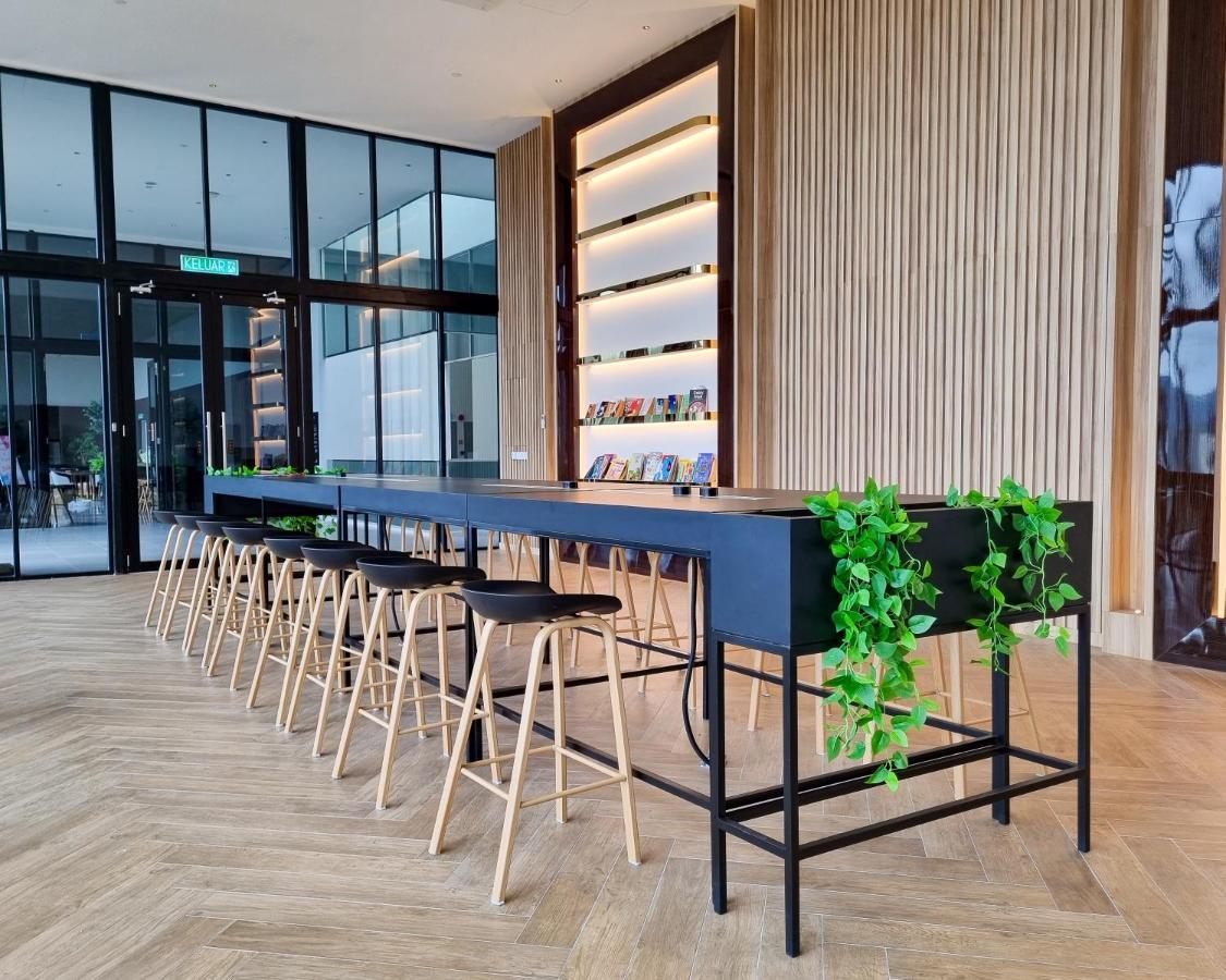 Lavish Beacon Executive Suites By Bin Dao Wu Homestay Penang George Town Exterior foto
